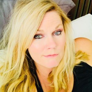 Meet your Posher, Jacqueline